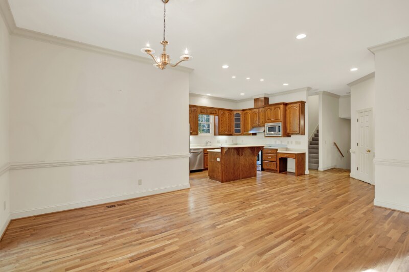 Building Photo - 2 Wakefield Pl