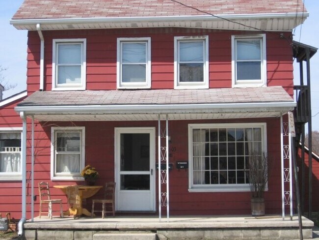 Building Photo - 603 Frederick St