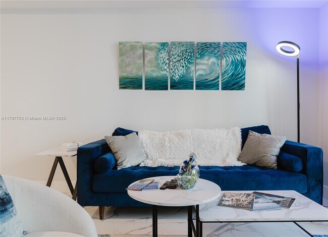Primary Photo - 1010 Brickell Ave