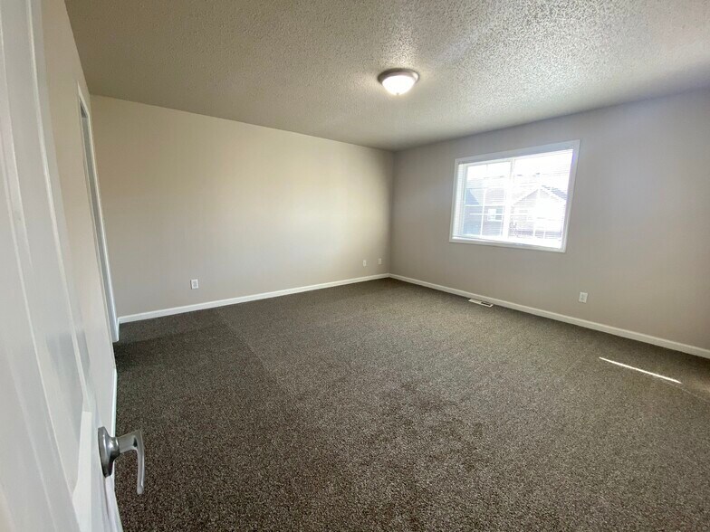 Bedroom#1 - 1115 Westport Beach Way