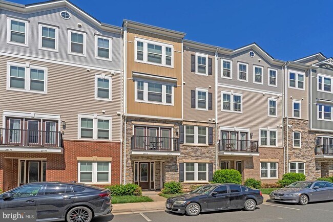 Building Photo - 24575 Rosebay Terrace