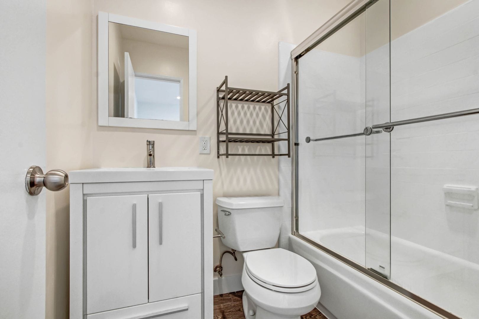 Building Photo - 519 Hill St