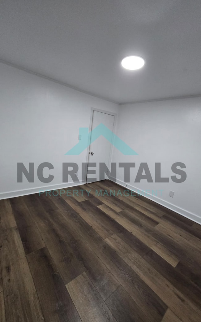 Building Photo - 162 Trivette Rd