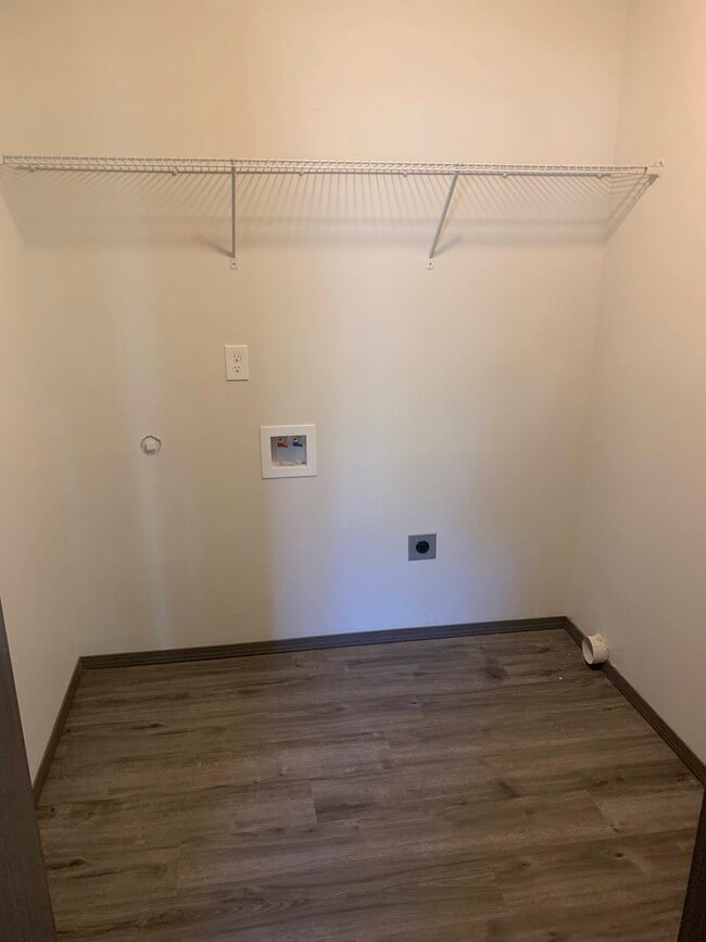 Building Photo - 2232 E Winger Rd