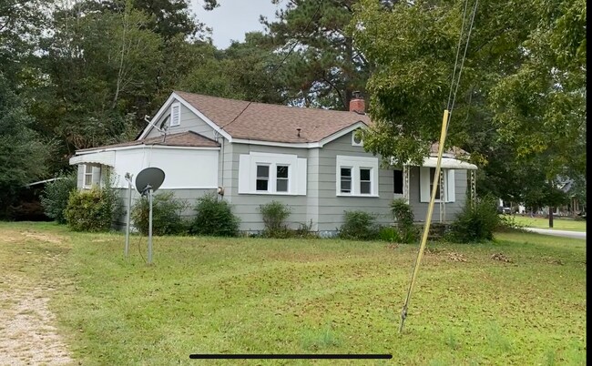 Primary Photo - 12 Cedar St
