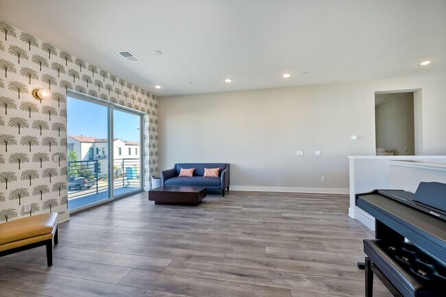 Building Photo - 13710 Goldenpine Trl