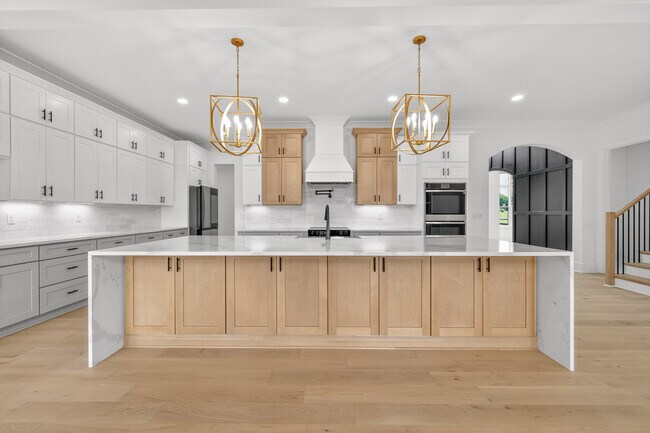 Building Photo - 360 Rucker Rd