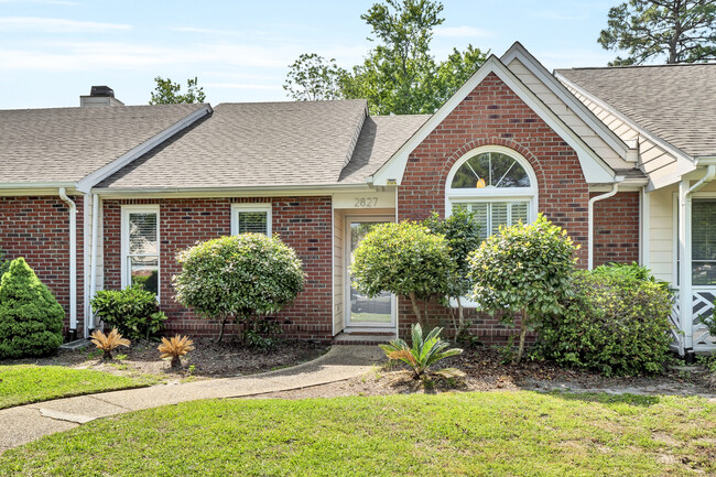 Primary Photo - 2827 Springfield Dr