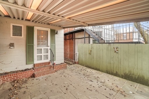 Building Photo - 104 W 3rd St