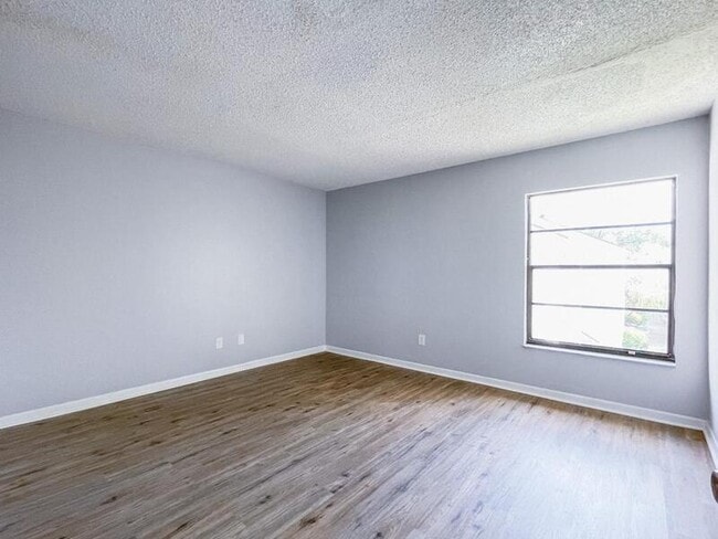Building Photo - 5143 Puritan Cir