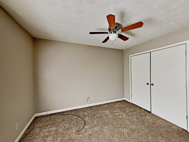 Building Photo - 6305 Beaver Creek Trail