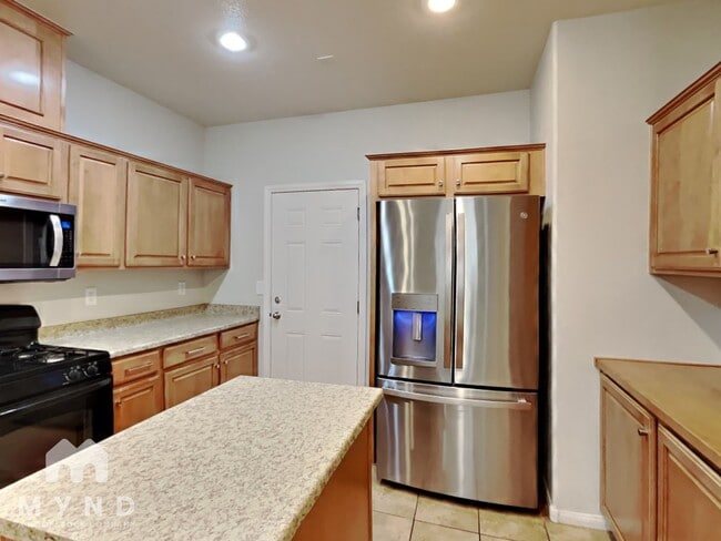 Building Photo - 8456 Insignia Ave