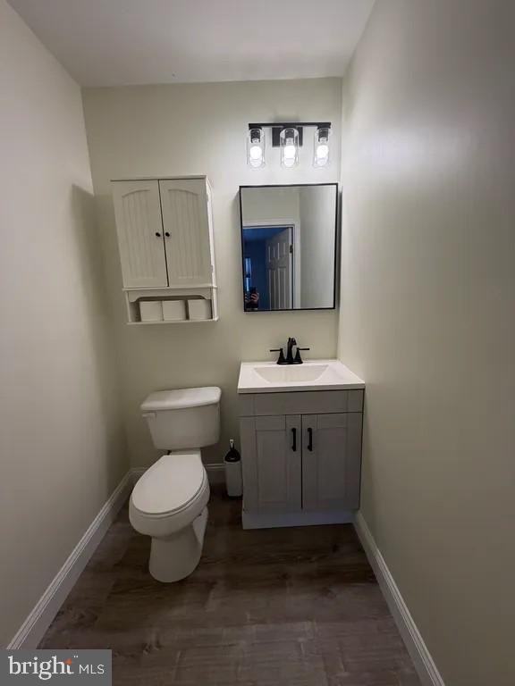 Building Photo - 1919 Creek Rd