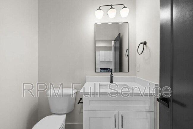 Building Photo - 4021 Clarksville Pike