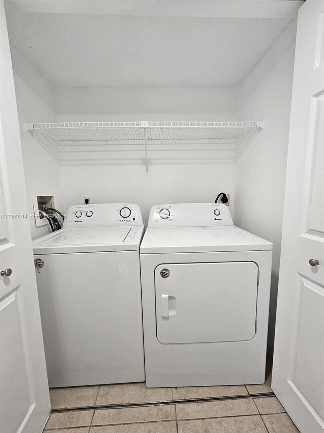 Building Photo - 15771 SW 106th Terrace