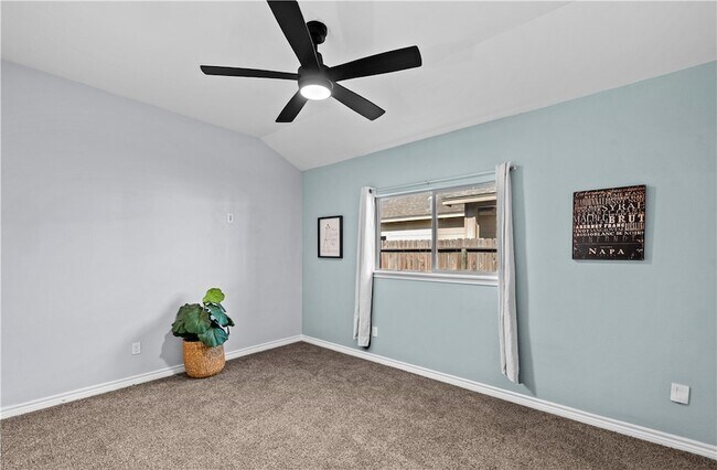Building Photo - 1126 Fallow Ln