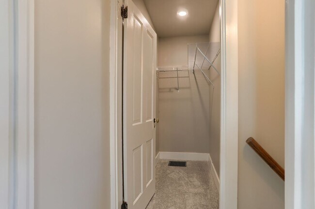 Building Photo - 1232 Lafayette St