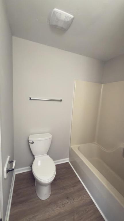 Building Photo - 409 Garden Dr