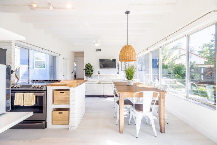 Building Photo - 3117 Fernwood Dr