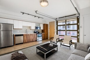 Building Photo - Observatory Park Place