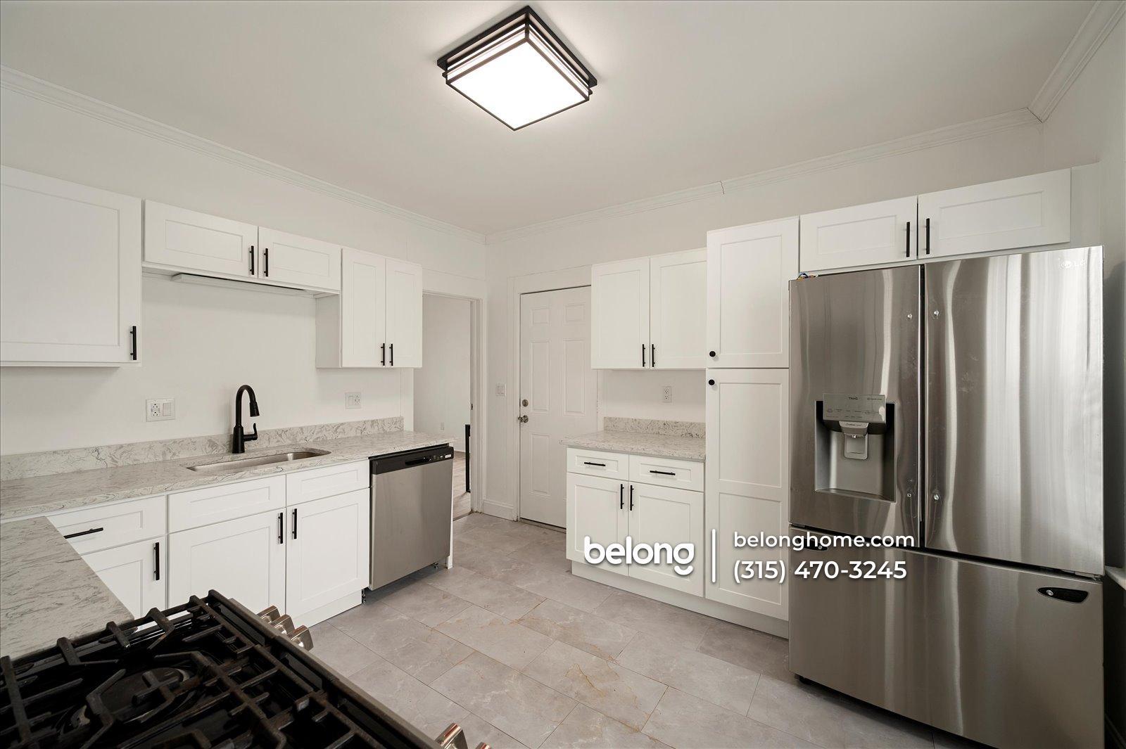 Building Photo - 122 Redfield Pl