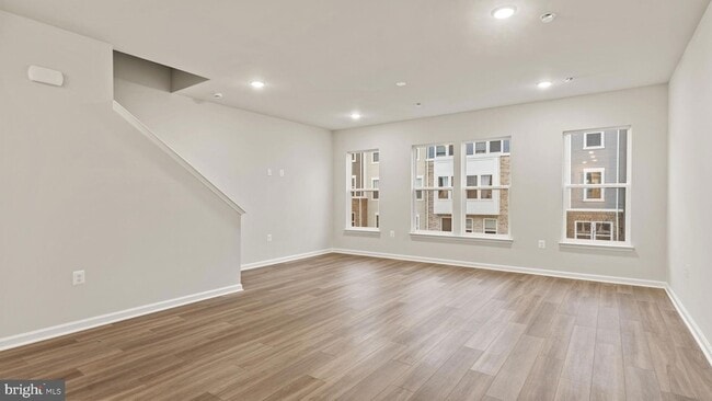 Building Photo - 15071 Jaxton Sq Ln