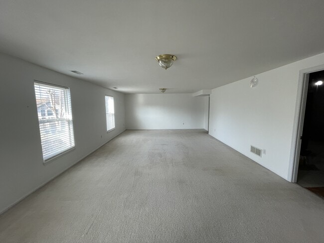 Building Photo - 1543 Presidents Landing Dr