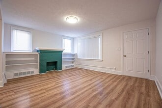 Building Photo - 106-108 N 38th St