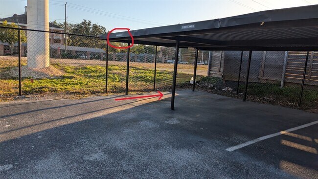 Building Photo - 3131 Southwest Fwy