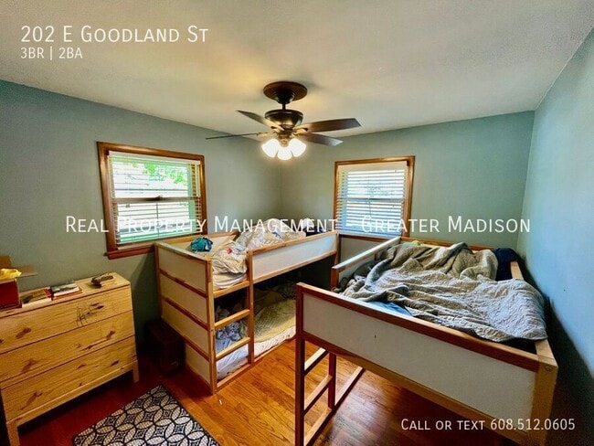 Building Photo - 202 E Goodland St
