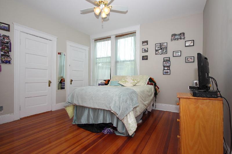 Building Photo - 46 Orkney Rd