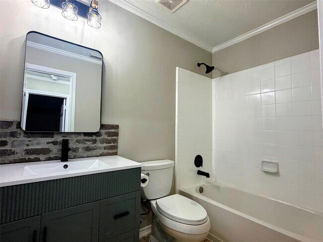 Building Photo - 21742 Winsome Rose Ct