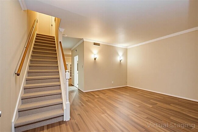 Building Photo - 14703 Barryknoll Ln