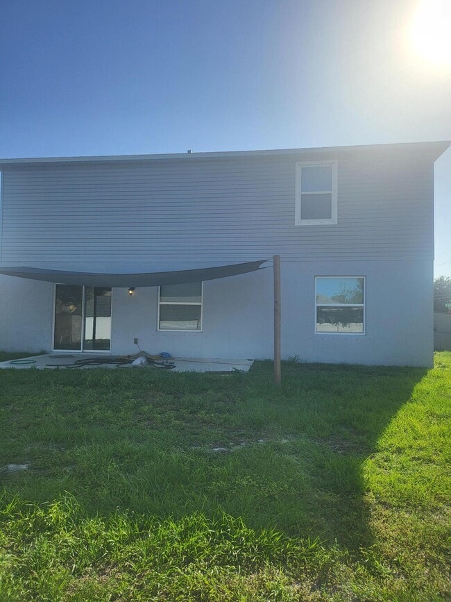 Building Photo - 3801 SW Hablow St