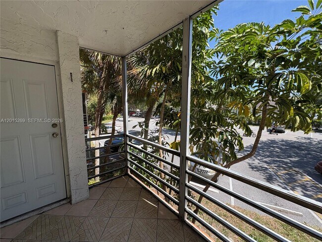 Building Photo - 4304 NW 9th Ave