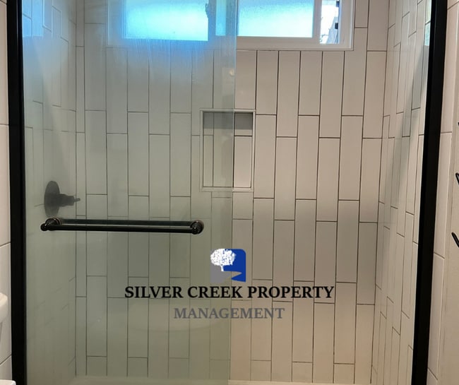 Building Photo - Charming 2BR with Yard in Downtown Pleasanton