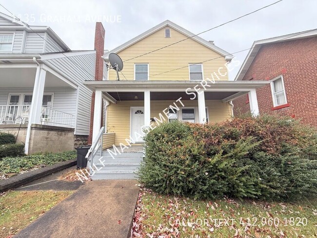 Building Photo - 1135 Graham Ave