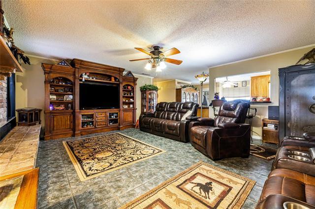 Building Photo - 3674 TX-243