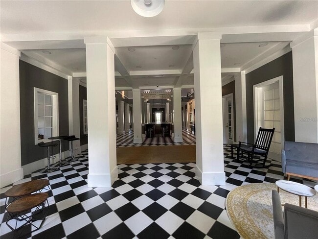 Building Photo - 1020 Siena Park Blvd W