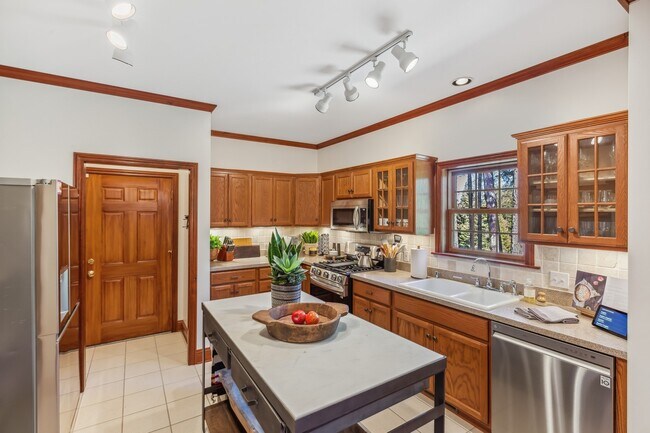 Kitchen - 47 Wild Turkey Ln