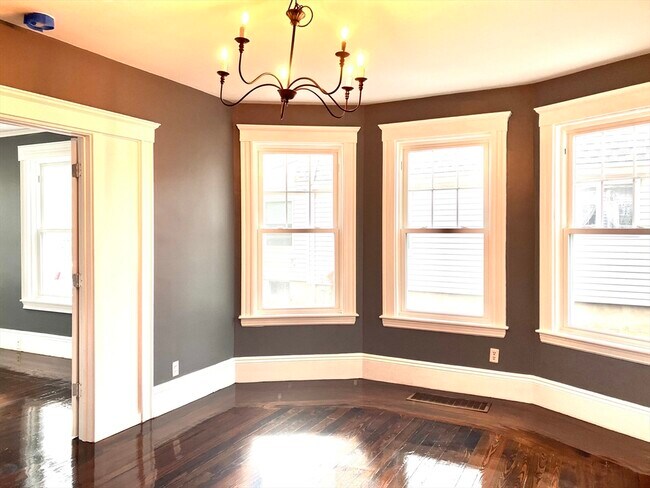 Building Photo - 20 Sweetser Terrace