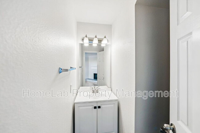 Building Photo - 3454 Kodiak Diamond
