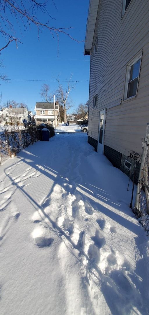 Building Photo - Charming 3-Bedroom Single Family Home Now Available for Rent