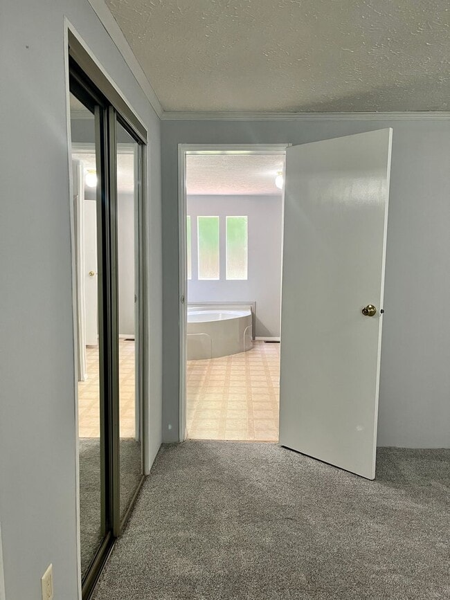 Building Photo - Spacious 3BR Home in Franklinton