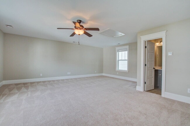 Building Photo - 1636 Juliana St