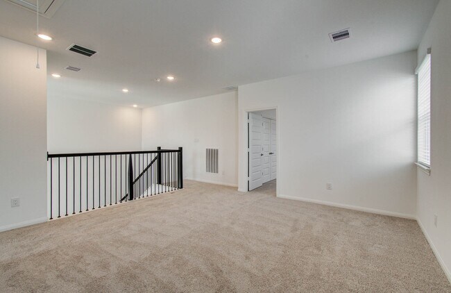 Building Photo - 24811 Harrow Mdw Dr
