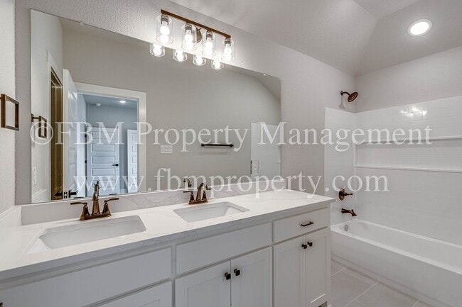 Building Photo - 933 Cooksey Ct
