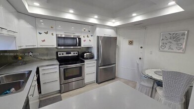 Building Photo - 2 bedroom in North Miami Beach FL 33179