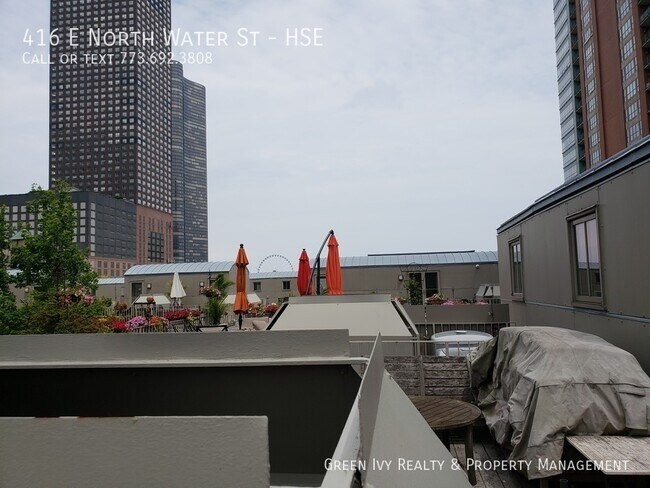 Building Photo - 416 E North Water St