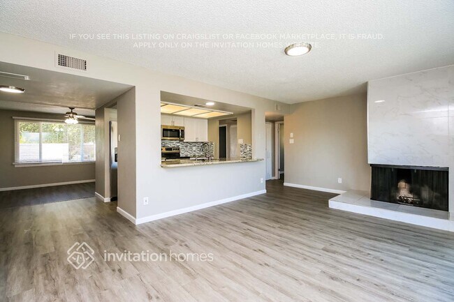 Building Photo - 14851 N 55th Ave